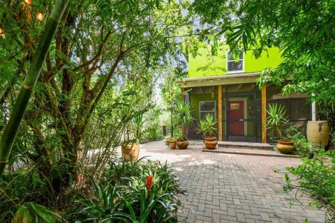 Propiedad comercial en venta en Tampa, Florida, 396.14 m2 № 2102950 - foto 7