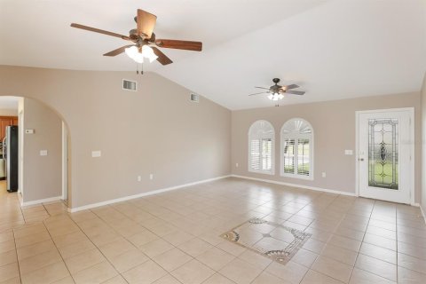 Villa ou maison à vendre à North Port, Floride: 3 chambres, 172.61 m2 № 1917841 - photo 6