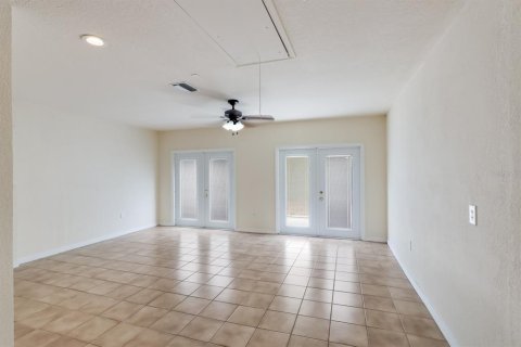 Villa ou maison à vendre à North Port, Floride: 3 chambres, 172.61 m2 № 1917841 - photo 15