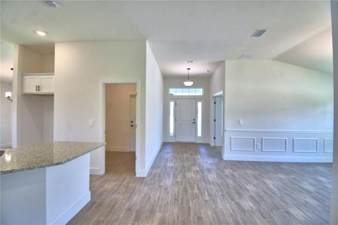 House in Auburndale, Florida 4 bedrooms, 169.08 sq.m. № 2102180 - photo 14