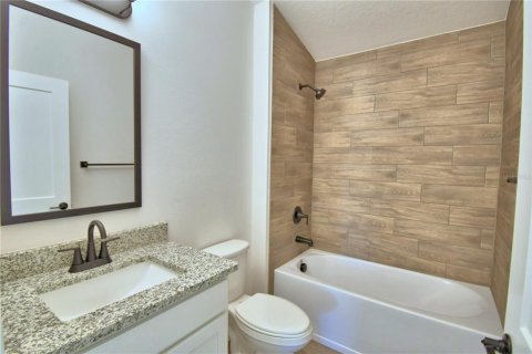 House in Auburndale, Florida 4 bedrooms, 169.08 sq.m. № 2102180 - photo 27