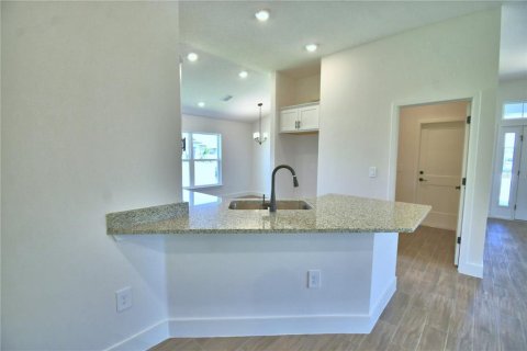 House in Auburndale, Florida 4 bedrooms, 169.08 sq.m. № 2102180 - photo 20