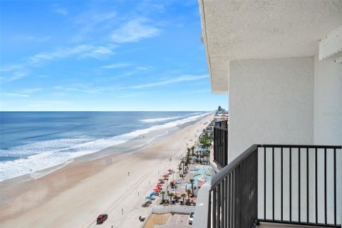 Copropriété à vendre à Ormond Beach, Floride: 2 chambres, 105.07 m2 № 1907942 - photo 3