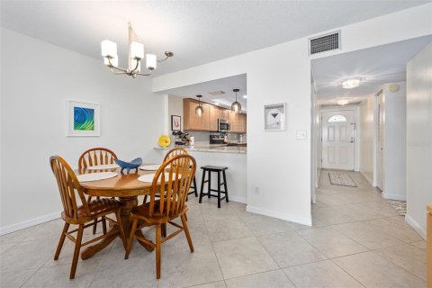 Copropriété à vendre à Ormond Beach, Floride: 2 chambres, 105.07 m2 № 1907942 - photo 21