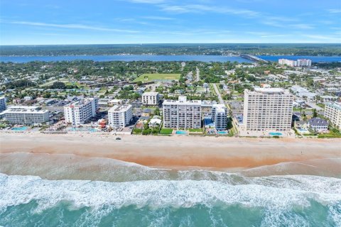 Copropriété à vendre à Ormond Beach, Floride: 2 chambres, 105.07 m2 № 1907942 - photo 8