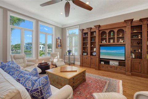 Купить виллу или дом в Сарасота, Флорида 11 комнат, 498.05м2, № 1677283 - фото 15