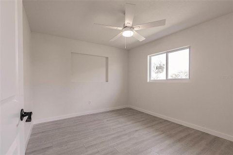 House in Rotonda, Florida 3 bedrooms, 143.26 sq.m. № 1776626 - photo 19