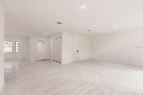House in Rotonda, Florida 3 bedrooms, 143.26 sq.m. № 1776626 - photo 9