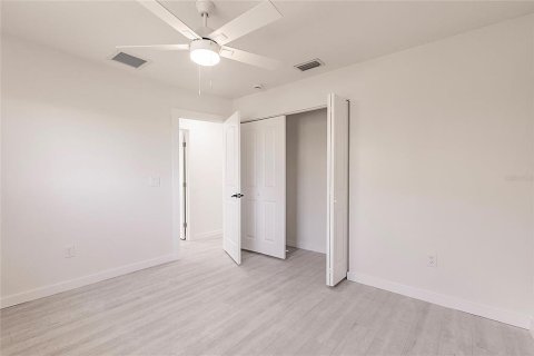 House in Rotonda, Florida 3 bedrooms, 143.26 sq.m. № 1776626 - photo 20