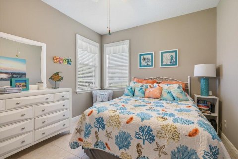 House in Vero Beach, Florida 3 bedrooms, 176.24 sq.m. № 2083430 - photo 25