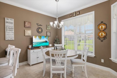 House in Vero Beach, Florida 3 bedrooms, 176.24 sq.m. № 2083430 - photo 17