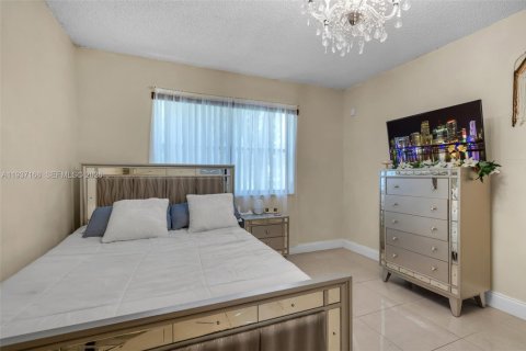 Copropriété à louer à Miami, Floride: 2 chambres, 119.57 m2 № 1995058 - photo 11