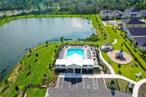 Touwnhouse à louer à Davenport, Floride: 3 chambres, 173.17 m2 № 2403050 - photo 12