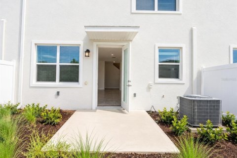 Touwnhouse à louer à Davenport, Floride: 3 chambres, 173.17 m2 № 2403050 - photo 11