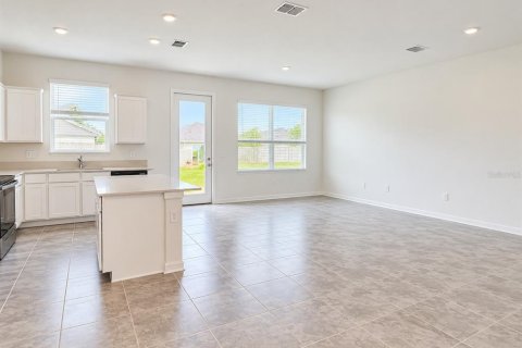 Touwnhouse à louer à Davenport, Floride: 3 chambres, 173.17 m2 № 2403050 - photo 3
