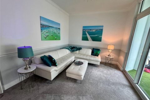 Condominio en alquiler en Sarasota, Florida, 3 dormitorios, 215.07 m2 № 1602585 - foto 26