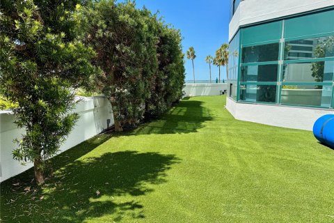 Condominio en alquiler en Sarasota, Florida, 3 dormitorios, 215.07 m2 № 1602585 - foto 11