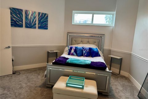 Condominio en alquiler en Sarasota, Florida, 3 dormitorios, 215.07 m2 № 1602585 - foto 27