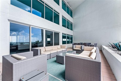 Condominio en alquiler en Sarasota, Florida, 3 dormitorios, 215.07 m2 № 1602585 - foto 16