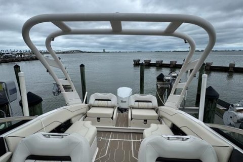Condominio en alquiler en Sarasota, Florida, 3 dormitorios, 215.07 m2 № 1602585 - foto 30