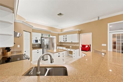 Casa en venta en Gainesville, Florida, 4 dormitorios, 254.37 m2 № 2199485 - foto 12