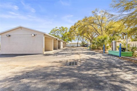 Immobilier commercial à vendre à Largo, Floride: 234.11 m2 № 1576547 - photo 6