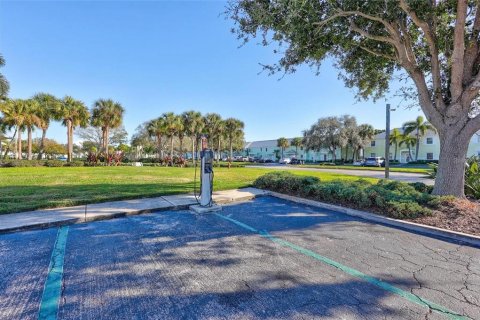 Copropriété à louer à Saint Petersburg, Floride: 1 chambre, 52.21 m2 № 2098236 - photo 19