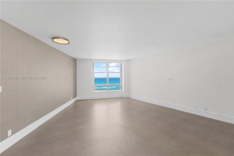 Copropriété à vendre à Miami Beach, Floride: 3 chambres, 205.31 m2 № 2047284 - photo 22