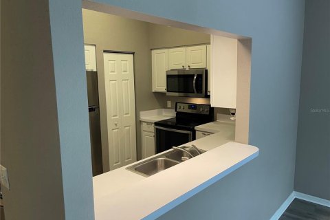 Condominio en alquiler en Gainesville, Florida, 2 dormitorios, 104.24 m2 № 1881177 - foto 3