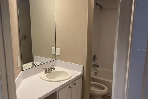 Condominio en alquiler en Gainesville, Florida, 2 dormitorios, 104.24 m2 № 1881177 - foto 15