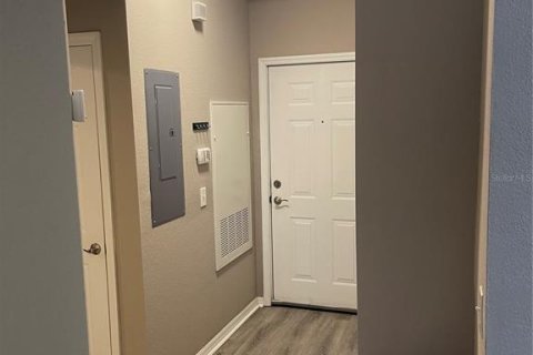 Condominio en alquiler en Gainesville, Florida, 2 dormitorios, 104.24 m2 № 1881177 - foto 2