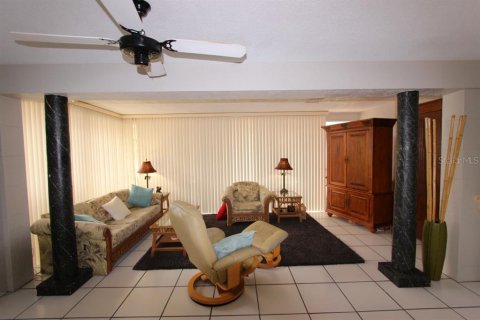 Condominio en venta en Sarasota, Florida, 2 dormitorios, 104.98 m2 № 736887 - foto 6