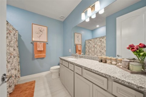 House in Wesley Chapel, Florida 6 bedrooms, 389.26 sq.m. № 1754517 - photo 20