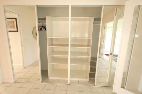 Copropriété à vendre à West Palm Beach, Floride: 1 chambre, 65.22 m2 № 2154351 - photo 16