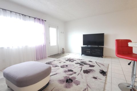 Copropriété à vendre à West Palm Beach, Floride: 1 chambre, 65.22 m2 № 2154351 - photo 4
