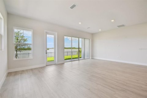 House in Sarasota, Florida 3 bedrooms, 213.02 sq.m. № 1736501 - photo 14