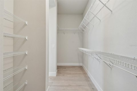 House in Sarasota, Florida 3 bedrooms, 213.02 sq.m. № 1736501 - photo 29