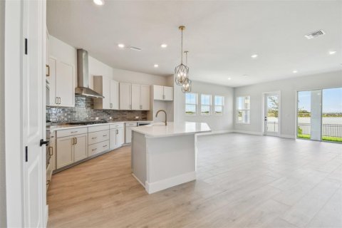 House in Sarasota, Florida 3 bedrooms, 213.02 sq.m. № 1736501 - photo 6
