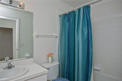 Condominio en alquiler en Sarasota, Florida, 2 dormitorios, 133.13 m2 № 213427 - foto 29