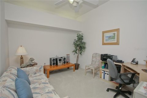 Condominio en alquiler en Sarasota, Florida, 2 dormitorios, 133.13 m2 № 213427 - foto 25
