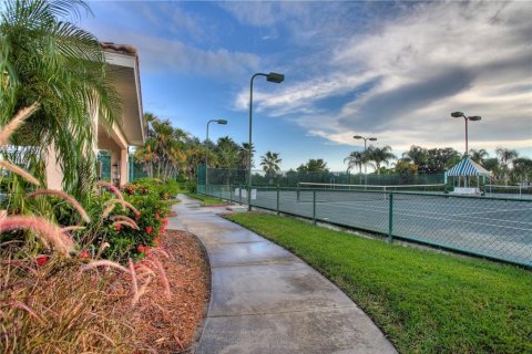 Condominio en alquiler en Sarasota, Florida, 2 dormitorios, 133.13 m2 № 213427 - foto 13