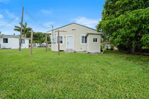 Villa ou maison à vendre à El Portal, Floride: 3 chambres, 89.19 m2 № 1809769 - photo 28