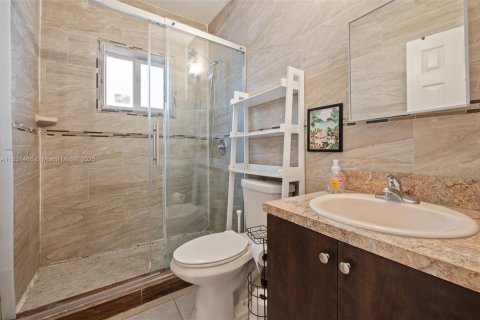 Villa ou maison à vendre à El Portal, Floride: 3 chambres, 89.19 m2 № 1809769 - photo 20