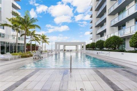 Condominio en venta en Miami, Florida, 2 dormitorios, 97.36 m2 № 2034619 - foto 18