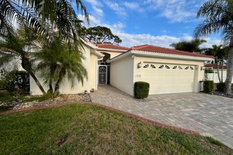 Casa en Venice, Florida 3 dormitorios, 173.45 m2 № 2380532