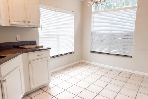 Villa ou maison à louer à Orlando, Floride: 3 chambres, 115.48 m2 № 2411617 - photo 7