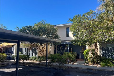 Adosado en venta en Sarasota, Florida, 2 dormitorios, 195.09 m2 № 1849666 - foto 3