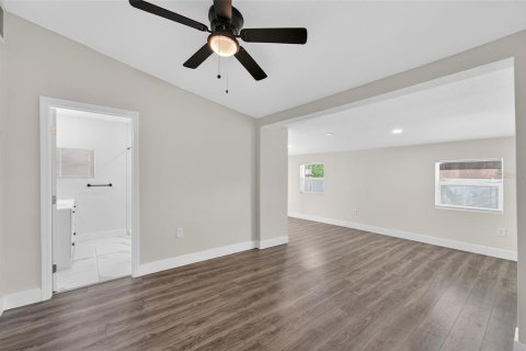 Casa en alquiler en Tampa, Florida, 3 dormitorios, 178.84 m2 № 2283948 - foto 29