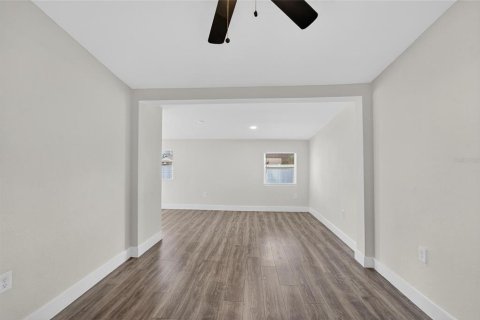 Casa en alquiler en Tampa, Florida, 3 dormitorios, 178.84 m2 № 2283948 - foto 30