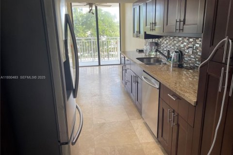 Condo in Sunny Isles Beach, Florida, 3 bedrooms № 1989257 - photo 7